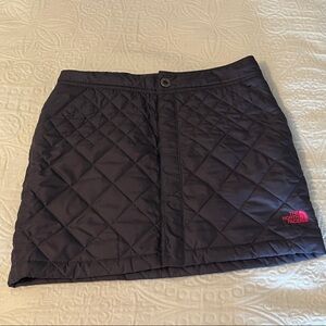The North Face Oh Dee Oh Quilted Greystone Blue Primaloft Snap-Up Skirt, Size 4